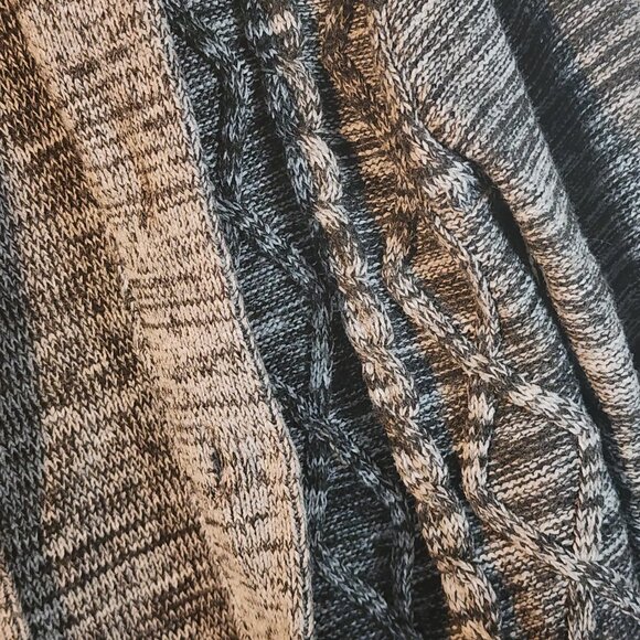 Rue21 Grey Black Heather Thick Woven Cable Knit Big Button Detail LS Cardigan L - Picture 5 of 16